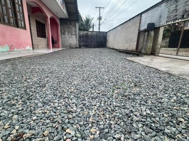 Casa / Sobrado para Venda em Joinville/SC Ulysses Guimarães 2 Quartos