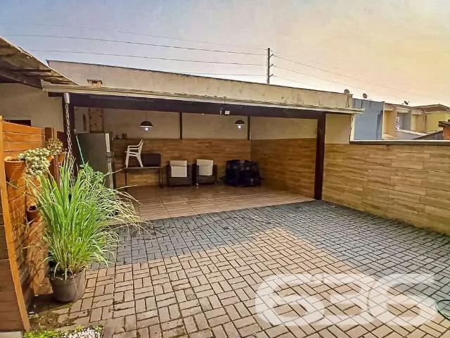 Casa / Sobrado para Venda em Joinville/SC Ulysses Guimarães 3 Quartos