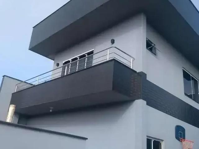 Casa / Sobrado para Venda em Joinville/SC Vila Nova 3 Quartos