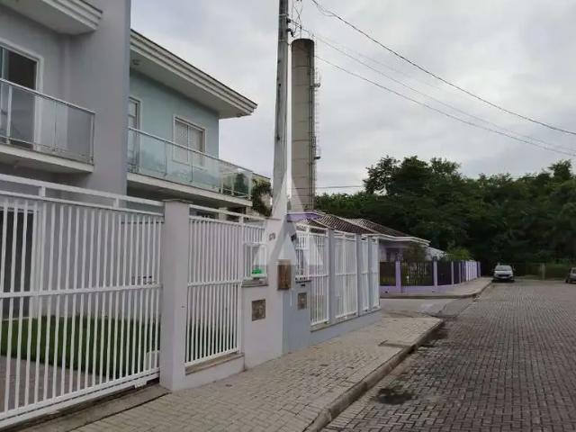 Casa / Sobrado para Venda em Joinville/SC Vila Nova 3 Quartos