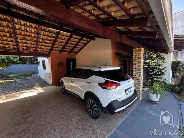 Casa / Sobrado para Venda em Joinville/SC Vila Nova 3 Quartos