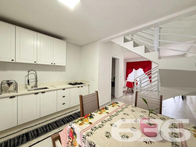 Casa / Sobrado para Venda em Joinville/SC Vila Nova 3 Quartos