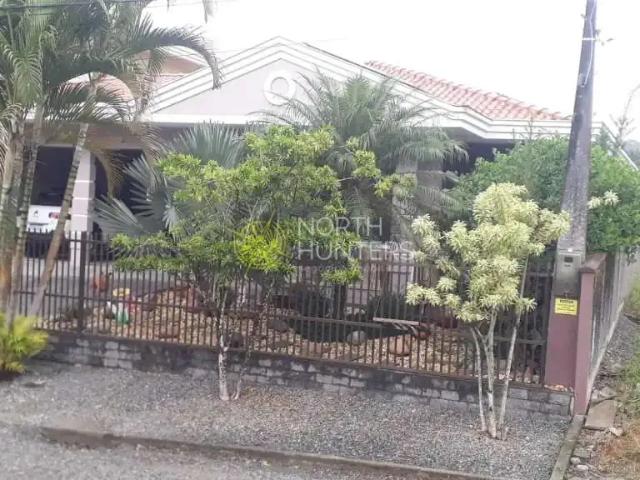 Casa / Sobrado para Venda em Joinville/SC Vila Nova 3 Quartos