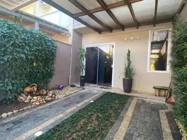 Casa / Sobrado para Venda em Joinville/SC Vila Nova 3 Quartos
