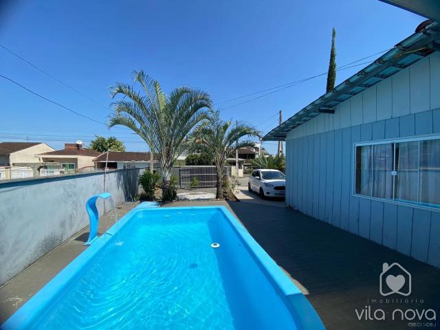 Casa / Sobrado para Venda em Joinville/SC Vila Nova 3 Quartos