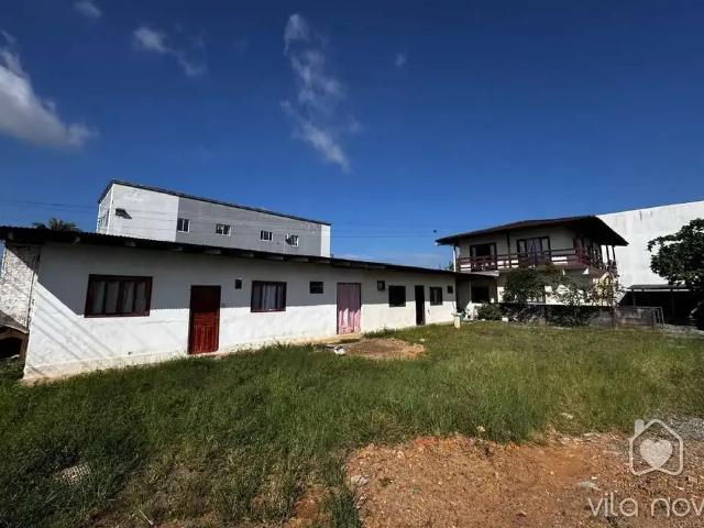 Casa / Sobrado para Venda em Joinville/SC Vila Nova 3 Quartos