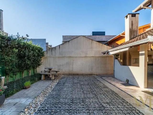Casa / Sobrado para Venda em Joinville/SC Vila Nova 3 Quartos