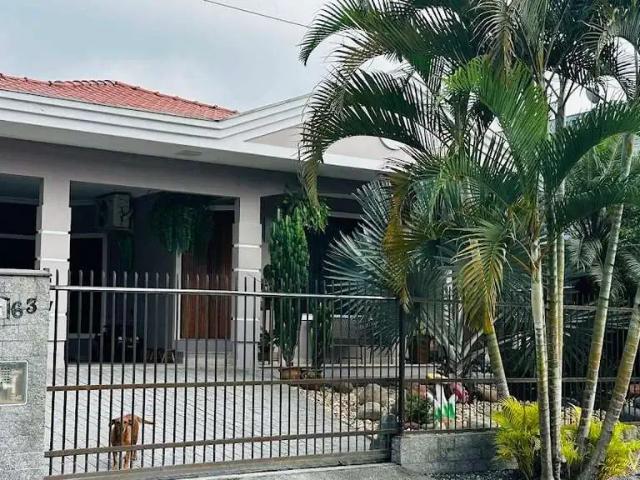 Casa / Sobrado para Venda em Joinville/SC Vila Nova 3 Quartos