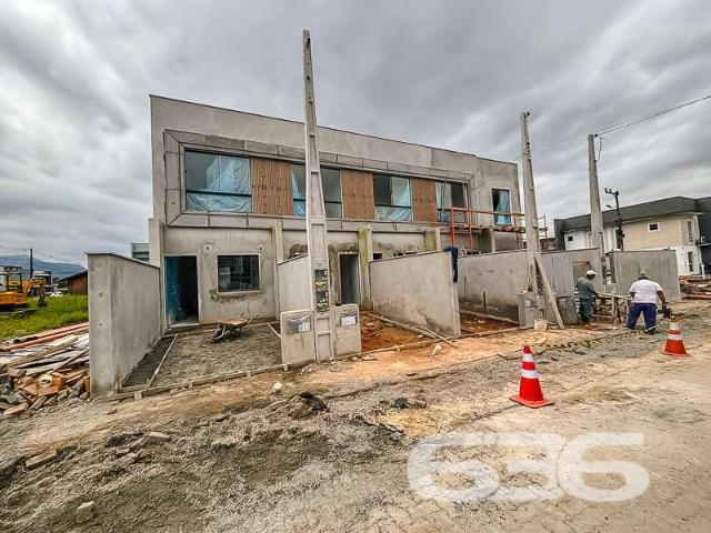 Casa / Sobrado para Venda em Joinville/SC Vila Nova 2 Quartos
