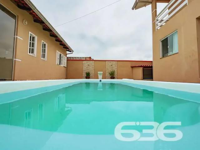 Casa / Sobrado para Venda em Joinville/SC Vila Nova 4 Quartos