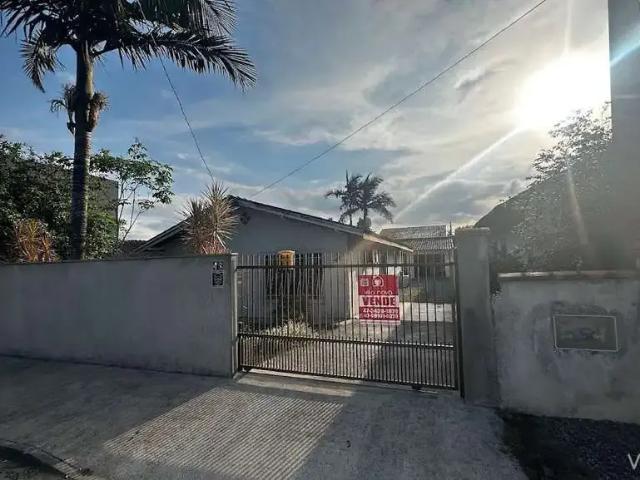 Casa / Sobrado para Venda em Joinville/SC Vila Nova 4 Quartos