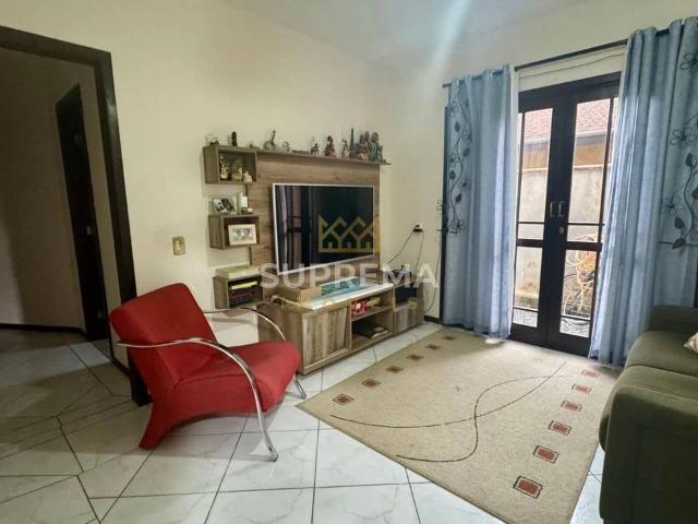 Casa / Sobrado para Venda em Joinville/SC Vila Nova 4 Quartos