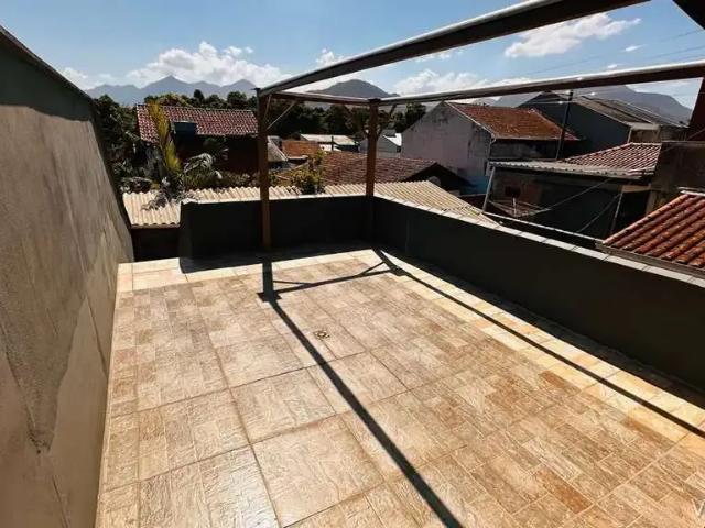 Casa / Sobrado para Venda em Joinville/SC Vila Nova 4 Quartos