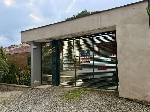 Casa / Sobrado para Venda em Joinville/SC Zona Industrial 3 Quartos