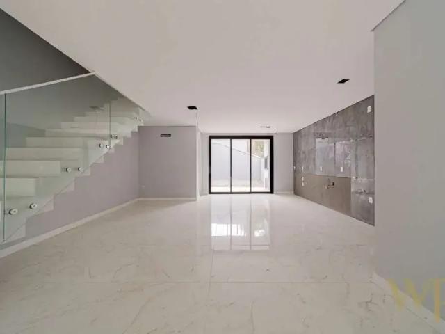 Casa / Sobrado para Venda em Joinville/SC América 3 Quartos