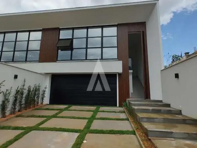 Casa / Sobrado para Venda em Joinville/SC América 3 Quartos