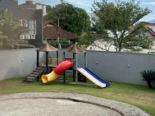 Casa / Sobrado para Venda em Joinville/SC América 3 Quartos