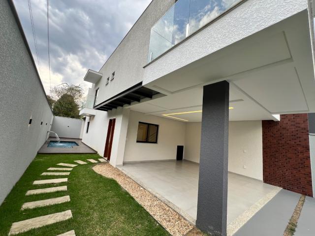 Casa / Sobrado para Venda em Joinville/SC América 3 Quartos