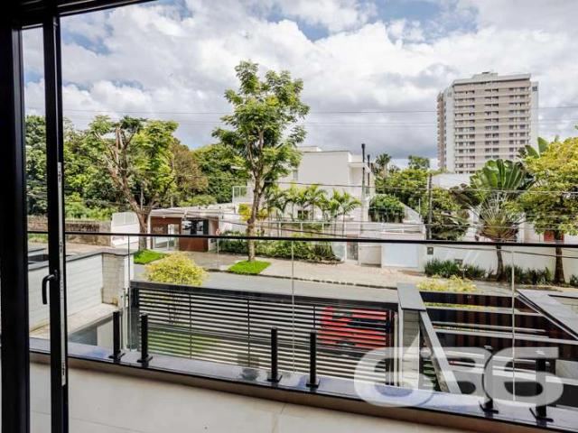 Casa / Sobrado para Venda em Joinville/SC América 3 Quartos