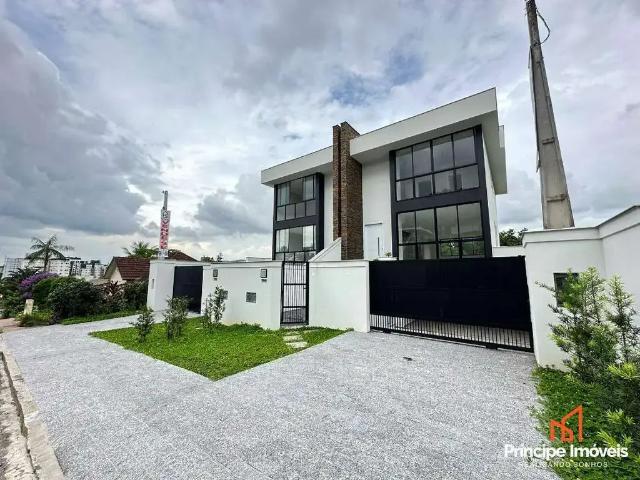 Casa / Sobrado para Venda em Joinville/SC América 3 Quartos