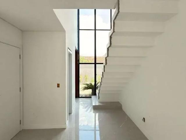 Casa / Sobrado para Venda em Joinville/SC América 3 Quartos