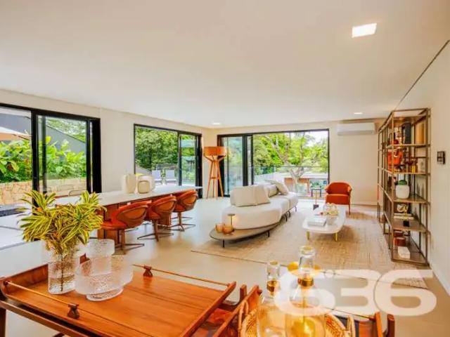 Casa / Sobrado para Venda em Joinville/SC América 3 Quartos