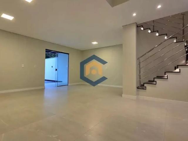 Casa / Sobrado para Venda em Joinville/SC América 3 Quartos