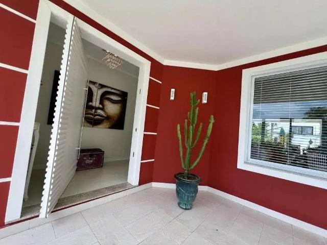 Casa / Sobrado para Venda em Joinville/SC América 4 Quartos