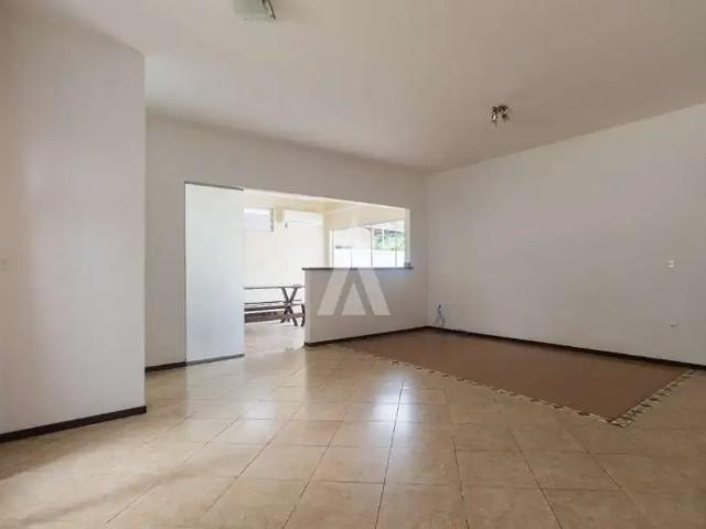 Casa / Sobrado para Venda em Joinville/SC América 4 Quartos