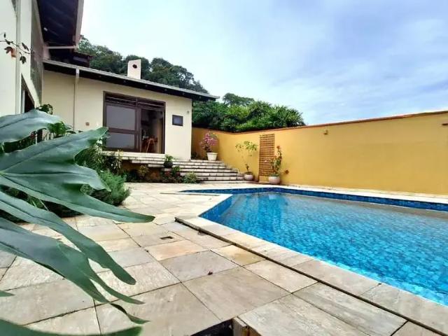 Casa / Sobrado para Venda em Joinville/SC América 4 Quartos