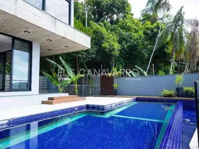 Casa / Sobrado para Venda em Joinville/SC América 4 Quartos