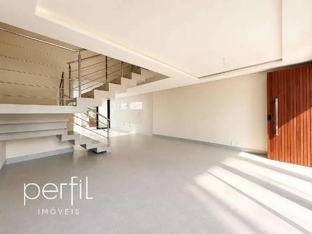 Casa / Sobrado para Venda em Joinville/SC América 4 Quartos