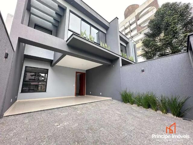 Casa / Sobrado para Venda em Joinville/SC América 4 Quartos