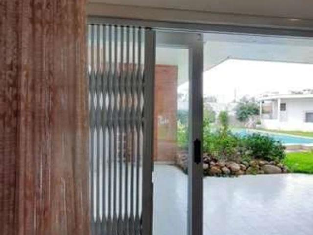 Casa / Sobrado para Venda em Joinville/SC Anita Garibaldi 3 Quartos