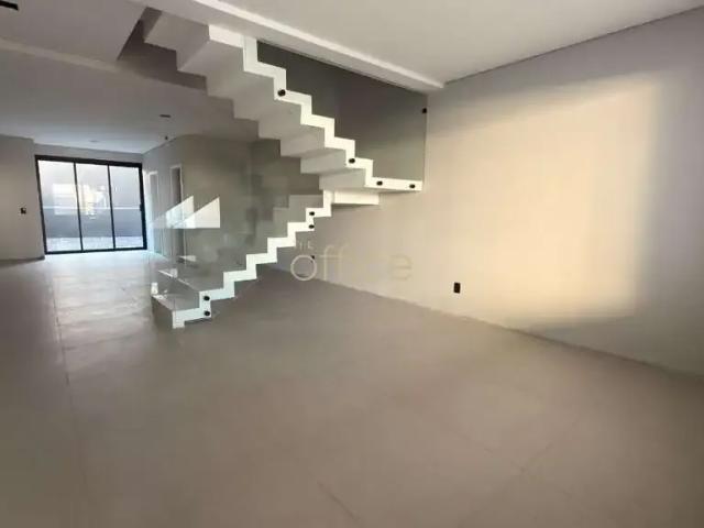Casa / Sobrado para Venda em Joinville/SC Anita Garibaldi 3 Quartos