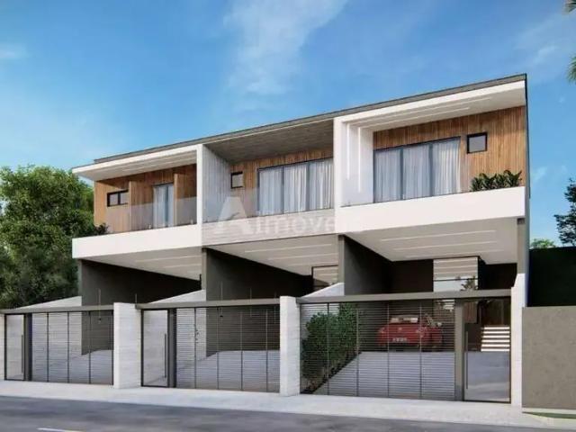 Casa / Sobrado para Venda em Joinville/SC Anita Garibaldi 3 Quartos