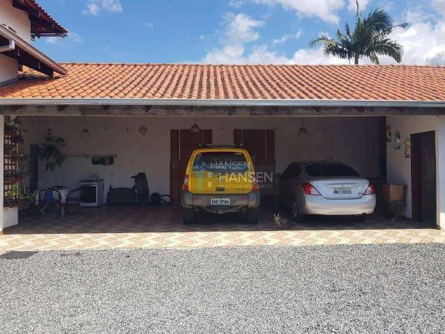 Casa / Sobrado para Venda em Joinville/SC Anita Garibaldi 3 Quartos