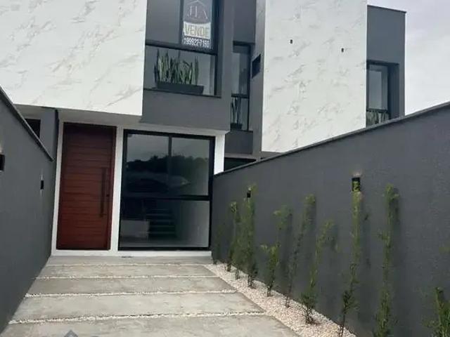 Casa / Sobrado para Venda em Joinville/SC Anita Garibaldi 3 Quartos