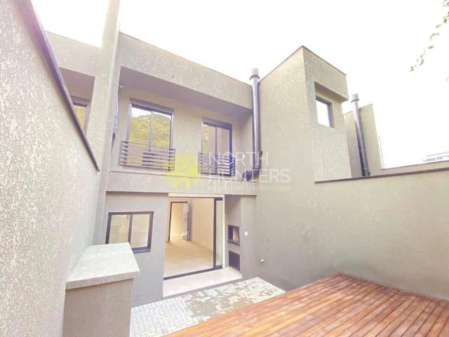 Casa / Sobrado para Venda em Joinville/SC Anita Garibaldi 3 Quartos