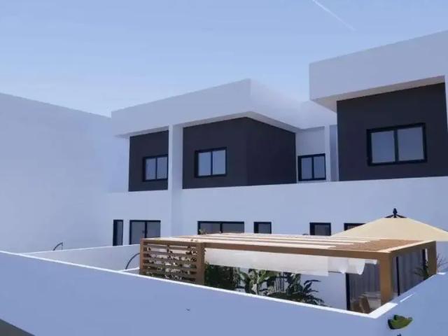 Casa / Sobrado para Venda em Joinville/SC Anita Garibaldi 3 Quartos