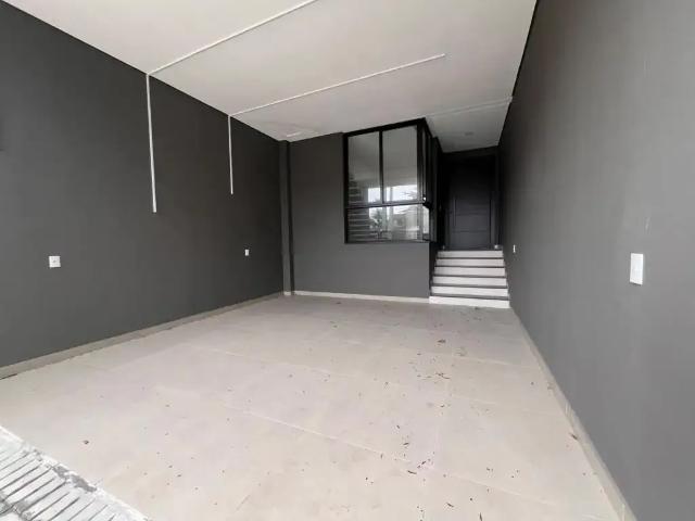 Casa / Sobrado para Venda em Joinville/SC Anita Garibaldi 1 Quartos
