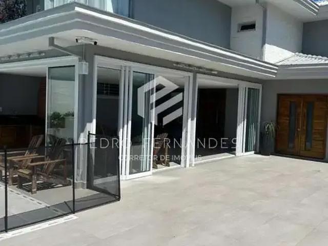 Casa / Sobrado para Venda em Joinville/SC Anita Garibaldi 4 Quartos