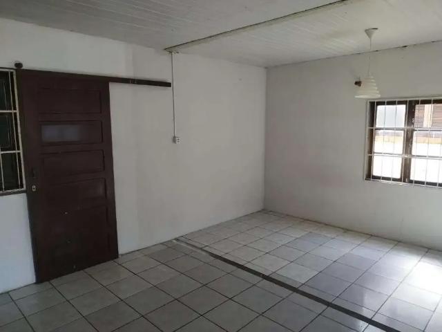Casa / Sobrado para Venda em Joinville/SC Atiradores 2 Quartos