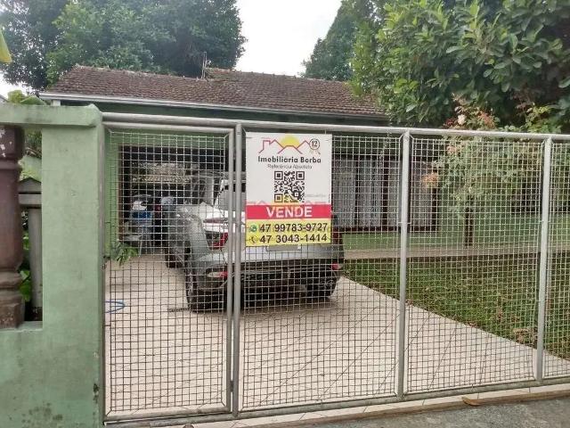 Casa / Sobrado para Venda em Joinville/SC Atiradores 3 Quartos