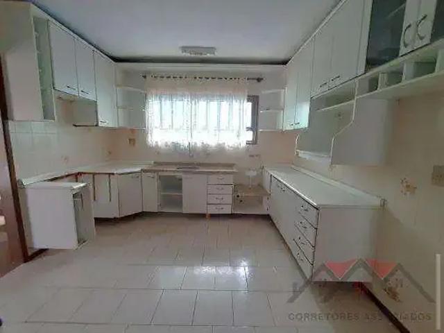 Casa / Sobrado para Venda em Joinville/SC Atiradores 3 Quartos