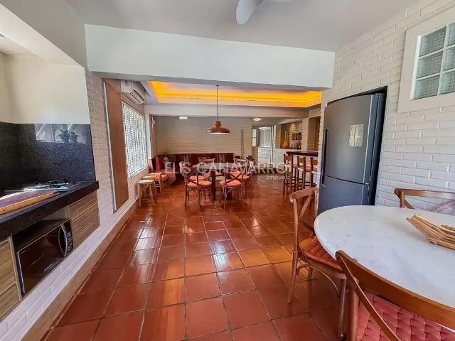 Casa / Sobrado para Venda em Joinville/SC Atiradores 4 Quartos