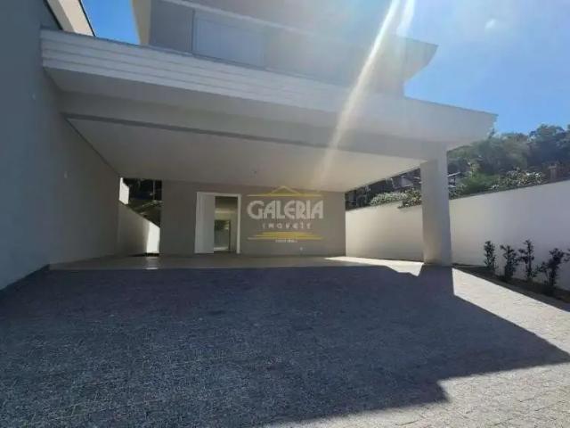 Casa / Sobrado para Venda em Joinville/SC Atiradores 4 Quartos