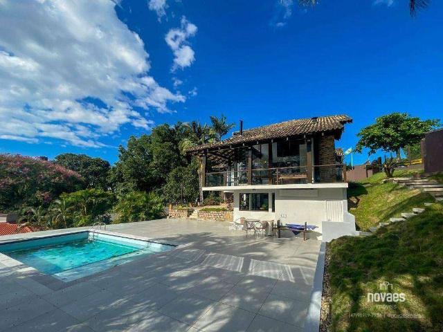 Casa / Sobrado para Venda em Joinville/SC Atiradores 4 Quartos