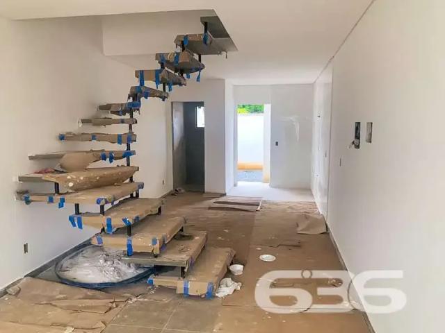 Casa / Sobrado para Venda em Joinville/SC Aventureiro 2 Quartos
