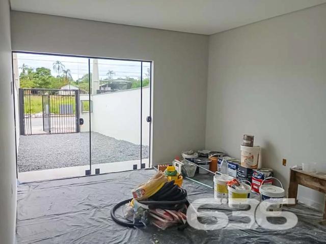 Casa / Sobrado para Venda em Joinville/SC Aventureiro 2 Quartos